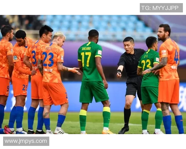 国安与鲁能2019年对决回顾:激情碰撞与战术较量的经典之战