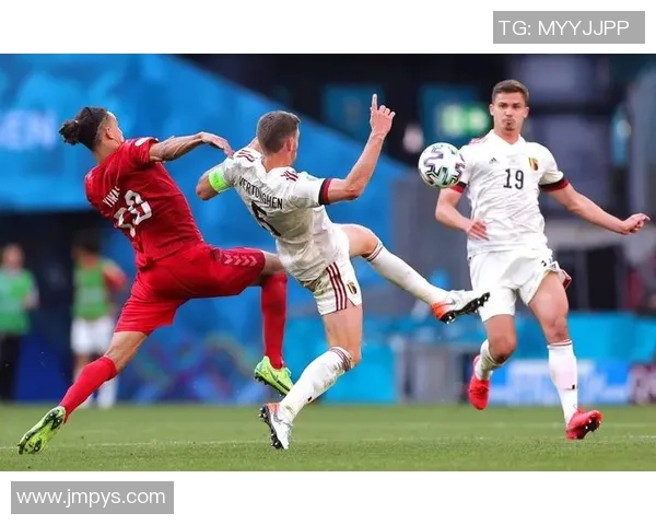 荷兰与丹麦激战正酣现场直播全程回顾与精彩瞬间解析